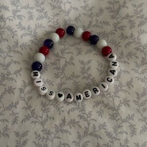 Taylor Swift Miss Americana red white and blue friendship bracelet
